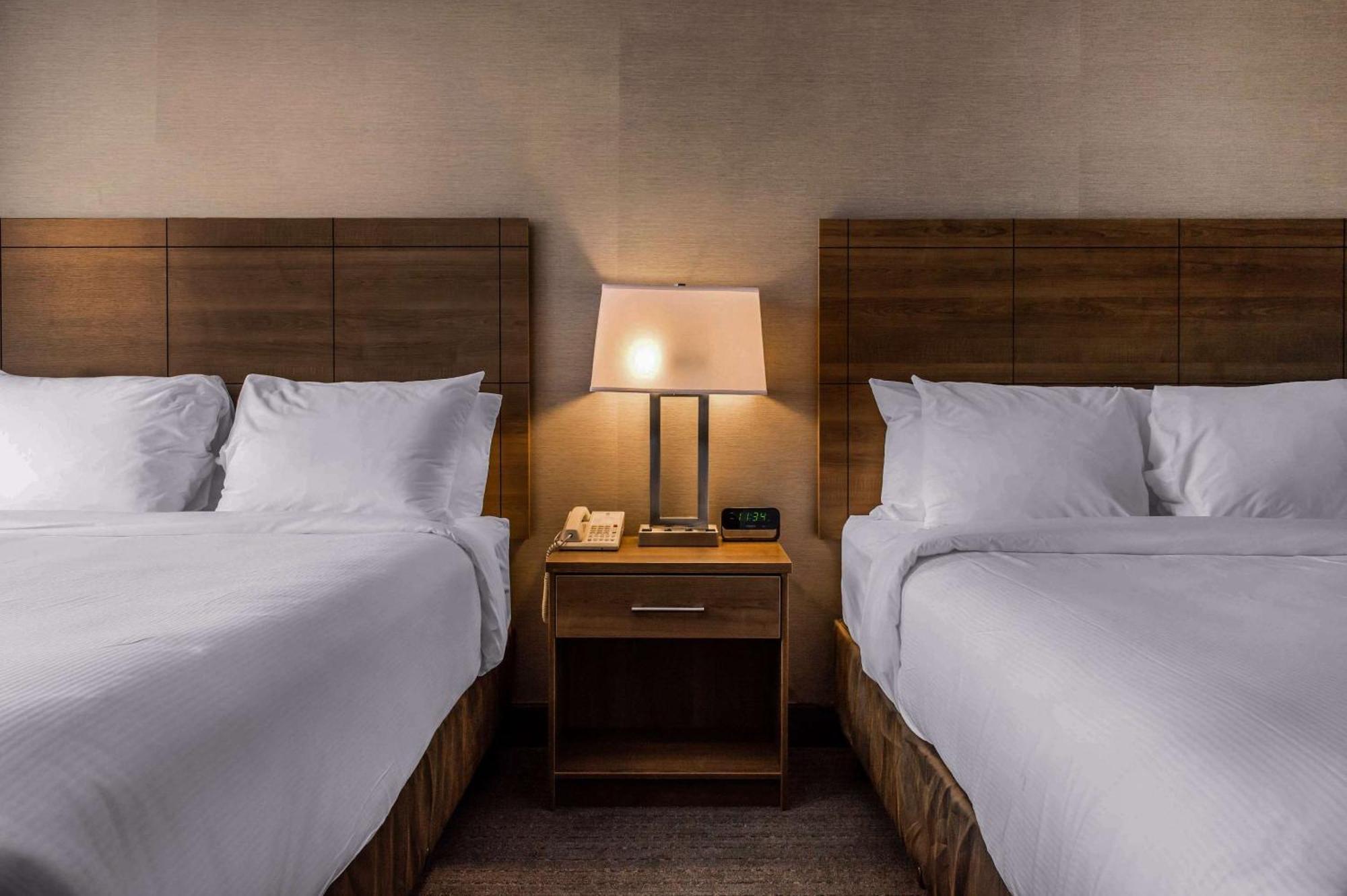 Quality Hotel Dorval Aeroport Εξωτερικό φωτογραφία